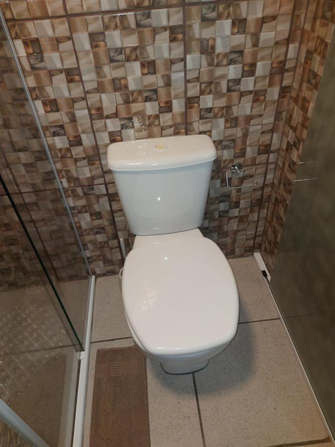 Suites Pouso Familiar Jose E Maria Парати Екстериор снимка