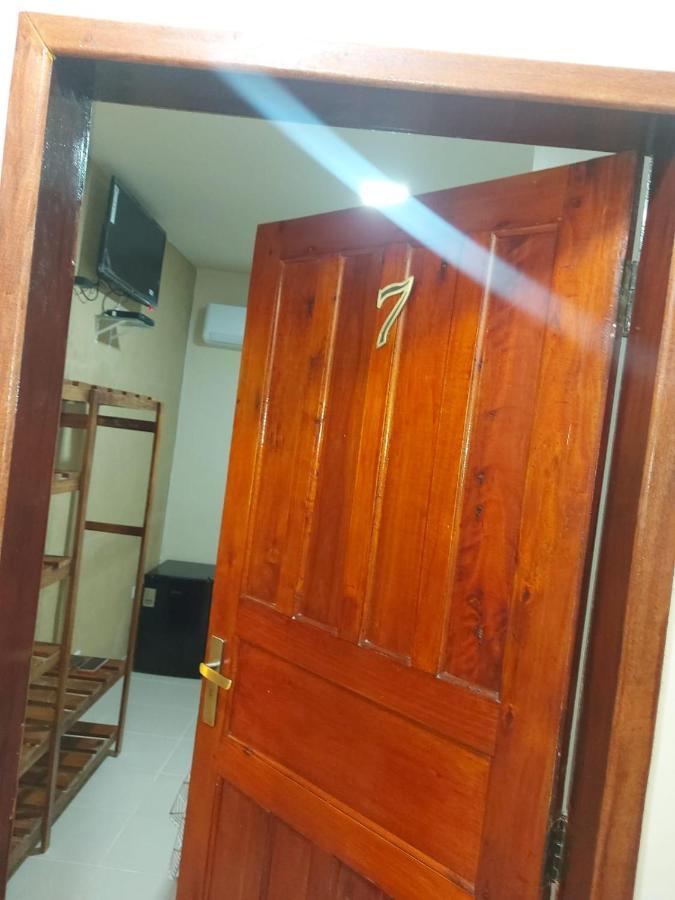 Suites Pouso Familiar Jose E Maria Парати Екстериор снимка