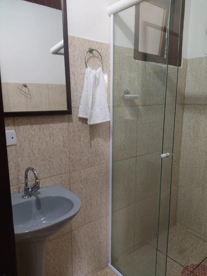 Suites Pouso Familiar Jose E Maria Парати Екстериор снимка